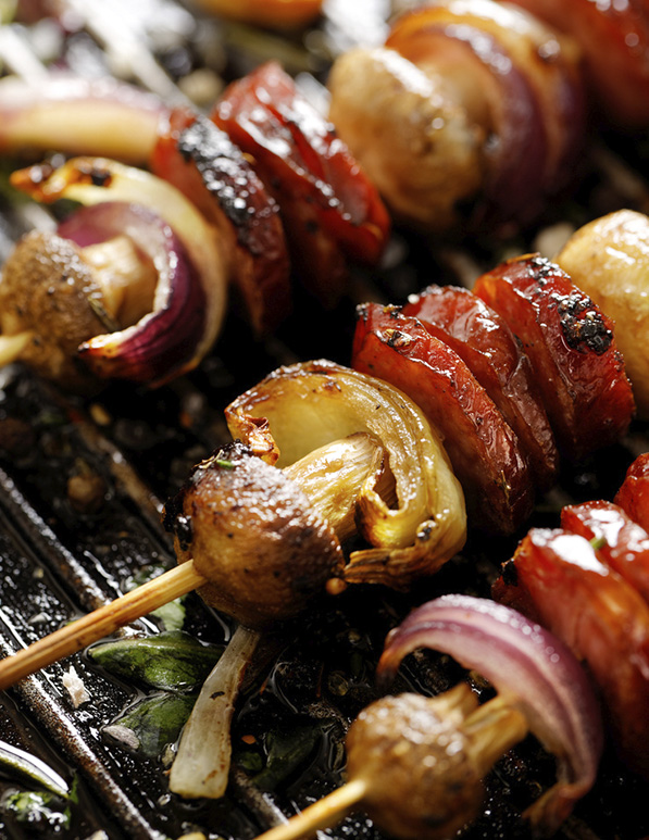 Chorizo skewer with mushrooms and onion